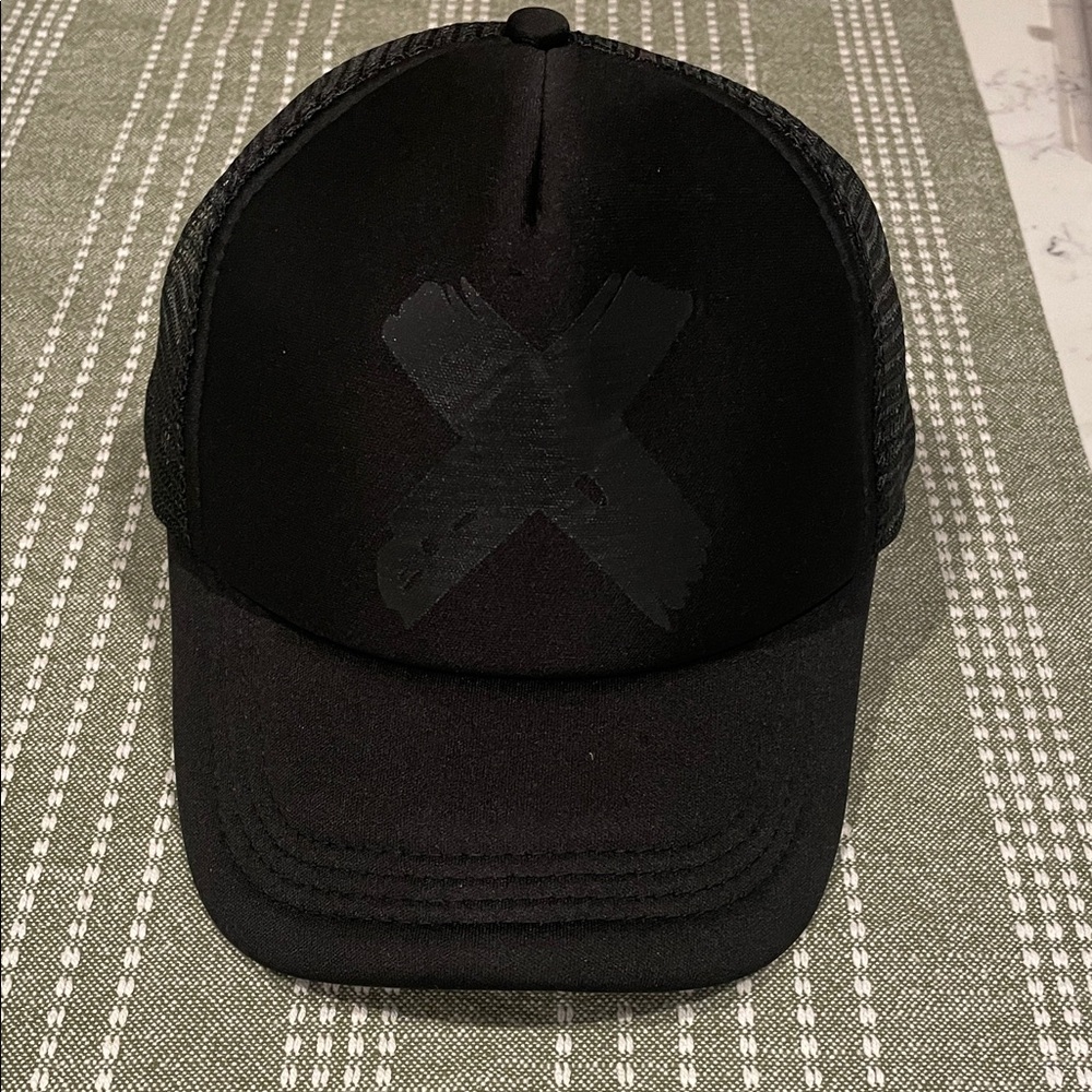Sleek Black X-Design Trucker Hat